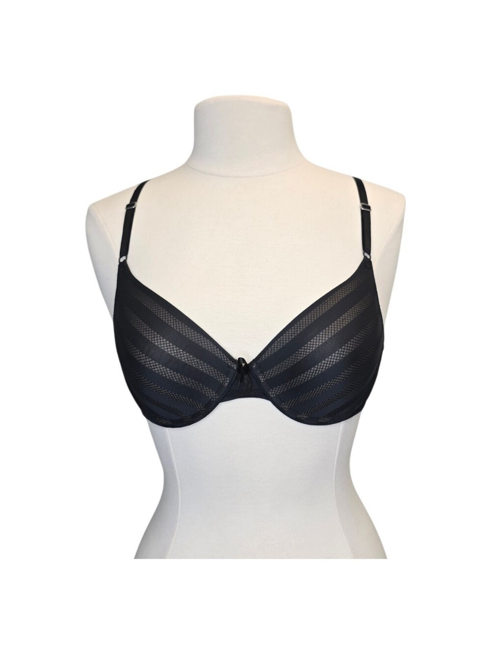 Maidenform Womens 34C Self Expressions One Fab Fit Demi Black T-shirt Bra